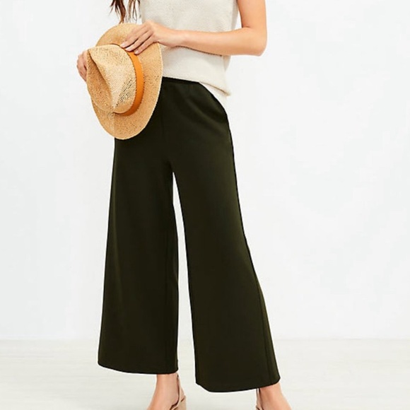 LOFT Pants - LOFT pull on wide leg crop pants